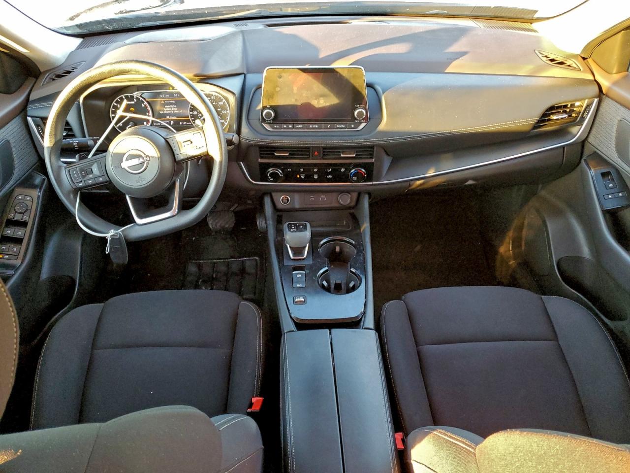 Nissan Rogue S Image 4