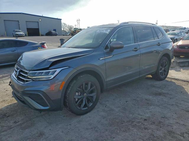 Salvage Volkswagen Tiguan