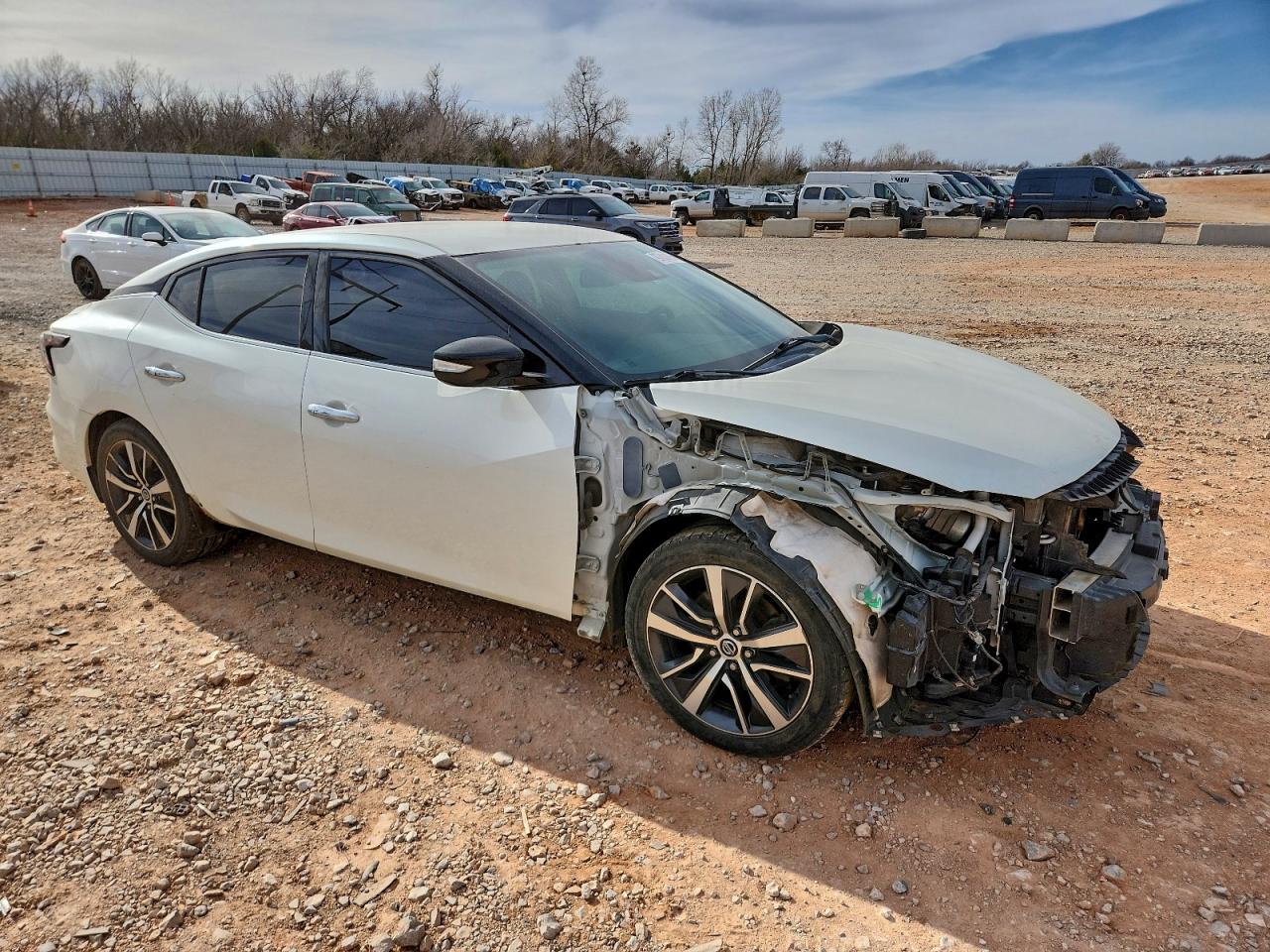 Nissan Maxima Sv Image 3