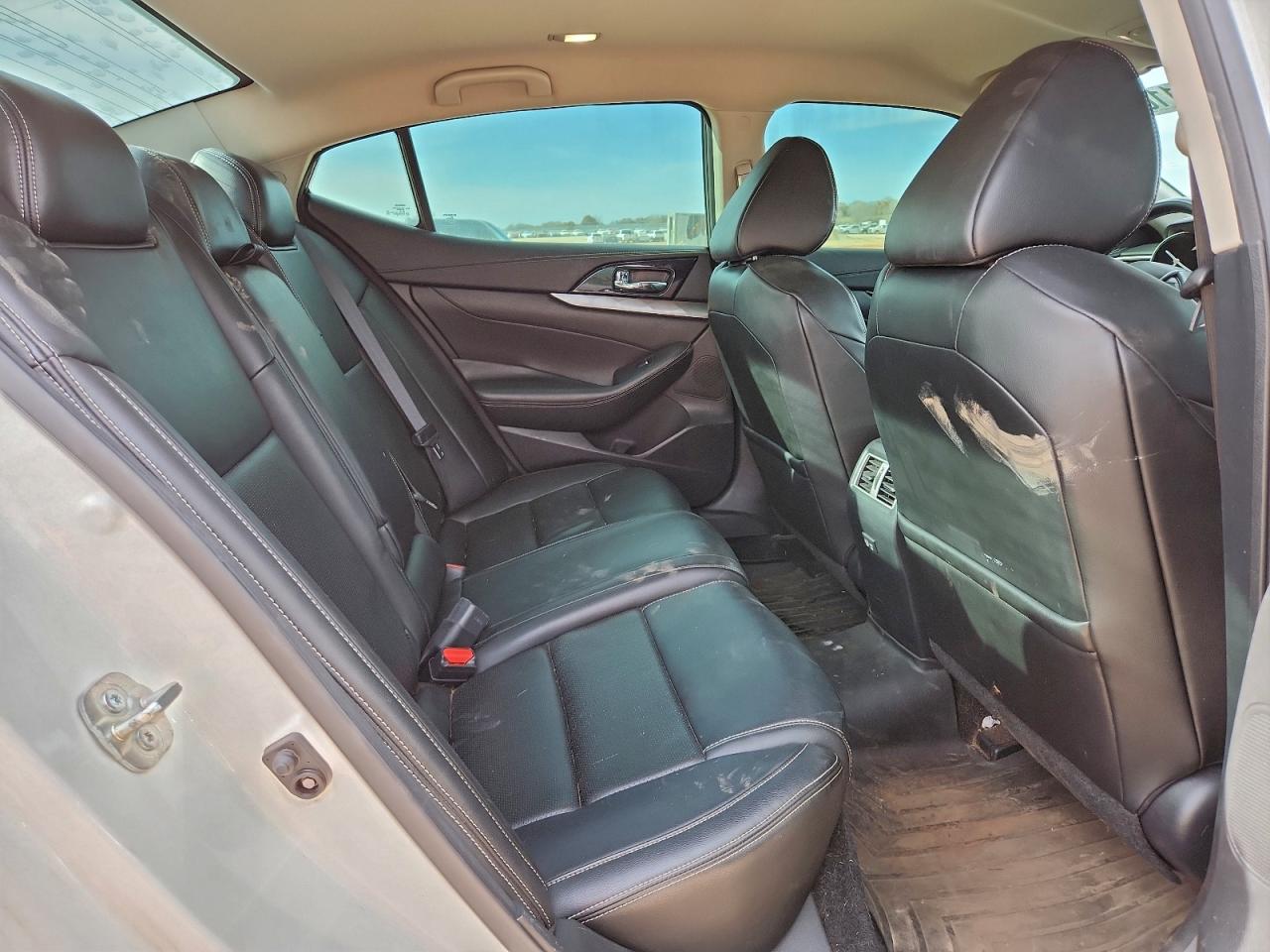 Nissan Maxima Sv Image 10