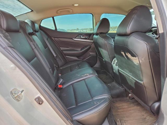 Nissan Maxima Sv Image 10