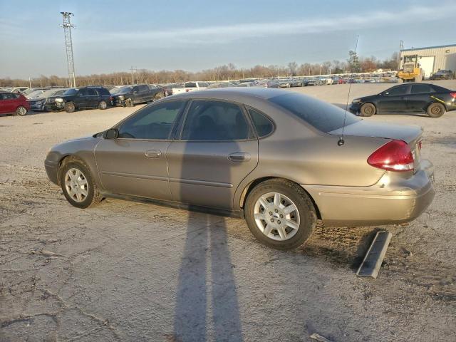 Ford Taurus Se Image 4