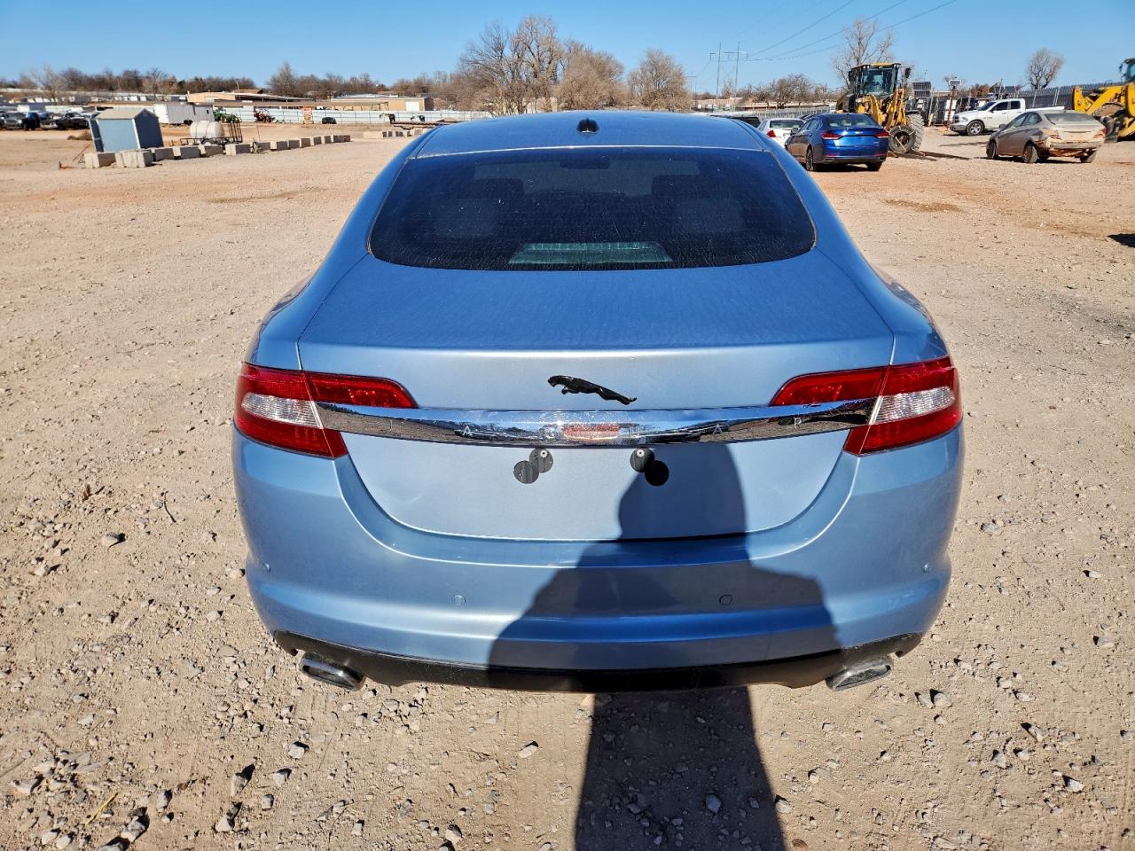 Jaguar XF Luxury Image 6