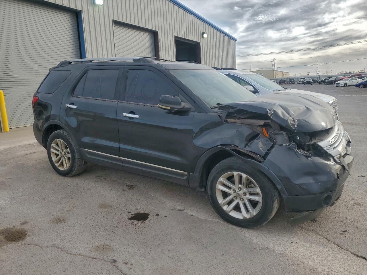 Ford Explorer Xlt Image 9