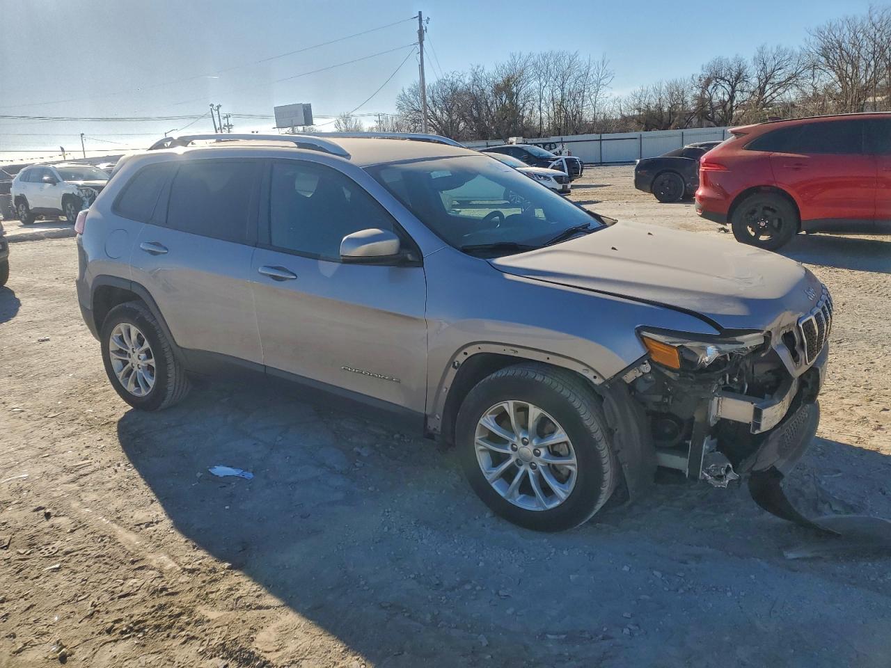 Jeep Grand Cherokee Latitude Image 4