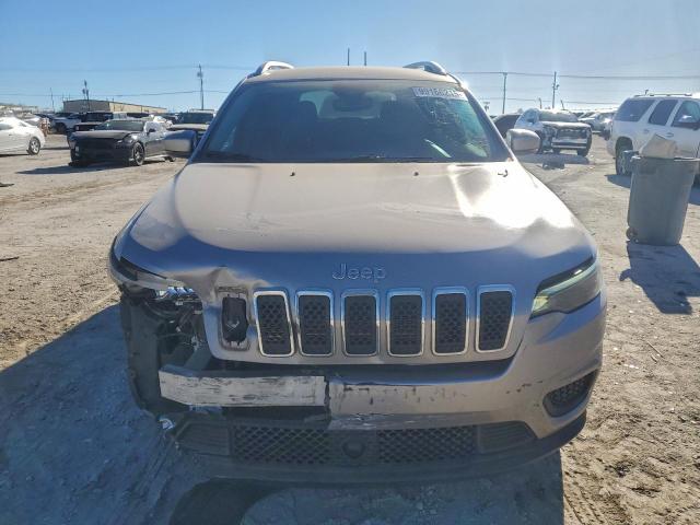 Jeep Grand Cherokee Latitude Image 9