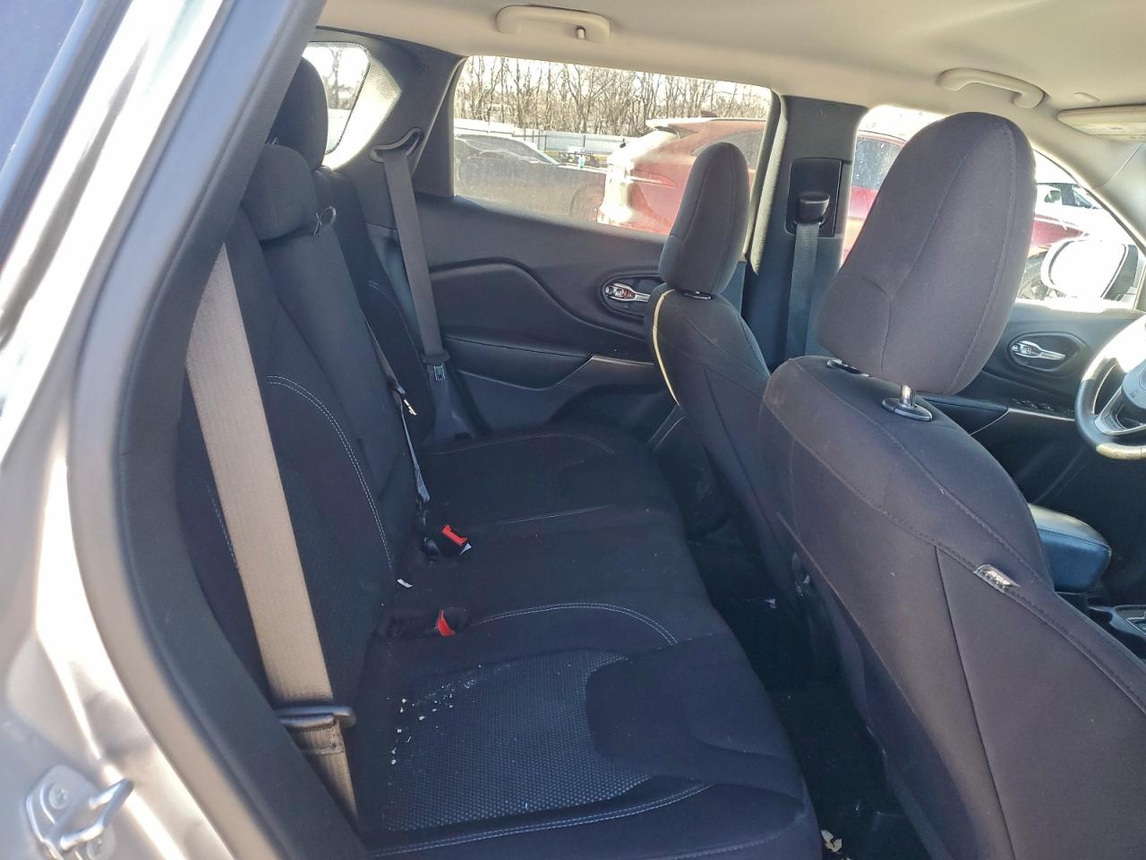 Jeep Grand Cherokee Latitude Image 7