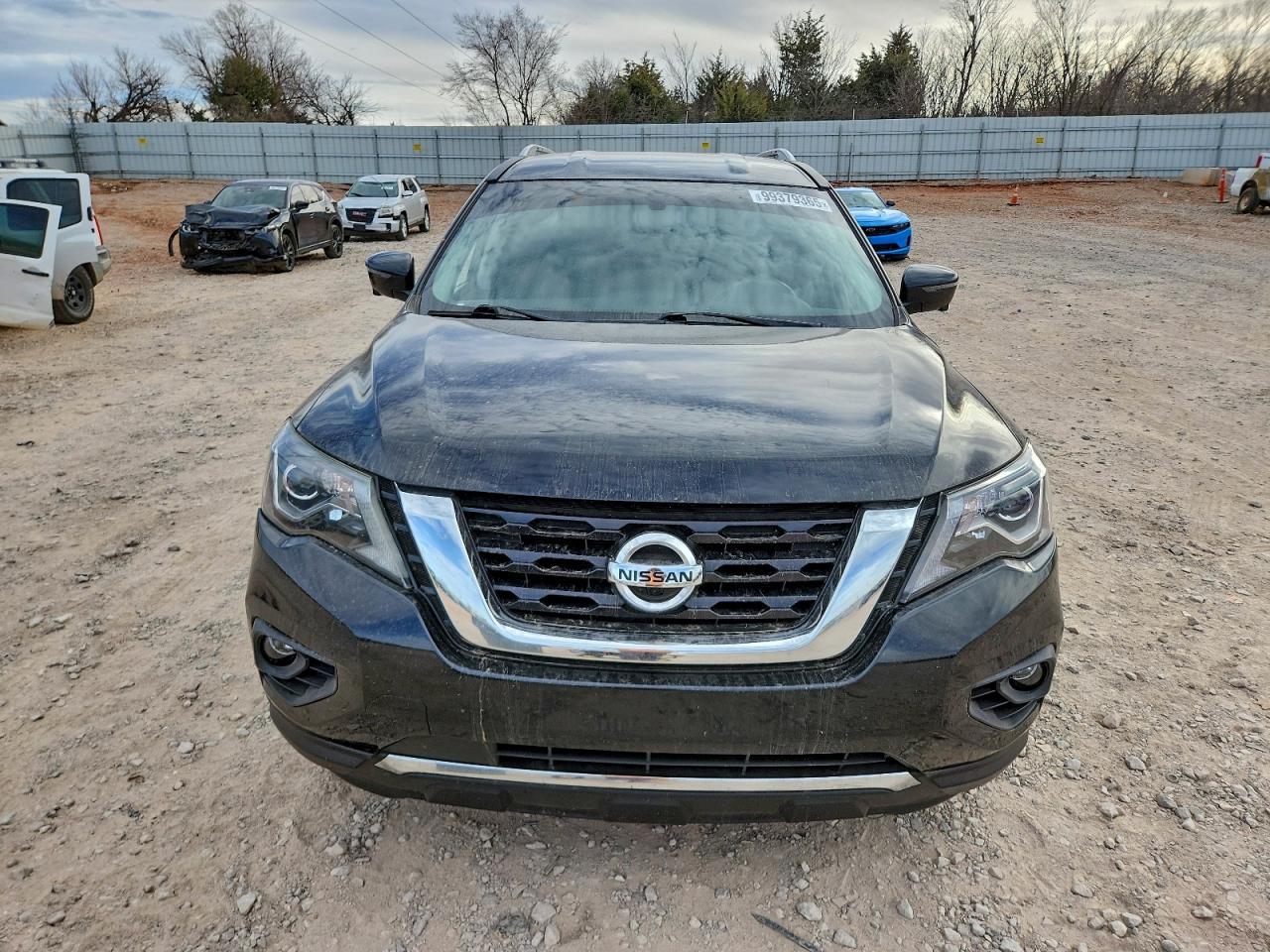 Nissan Pathfinder S Image 6