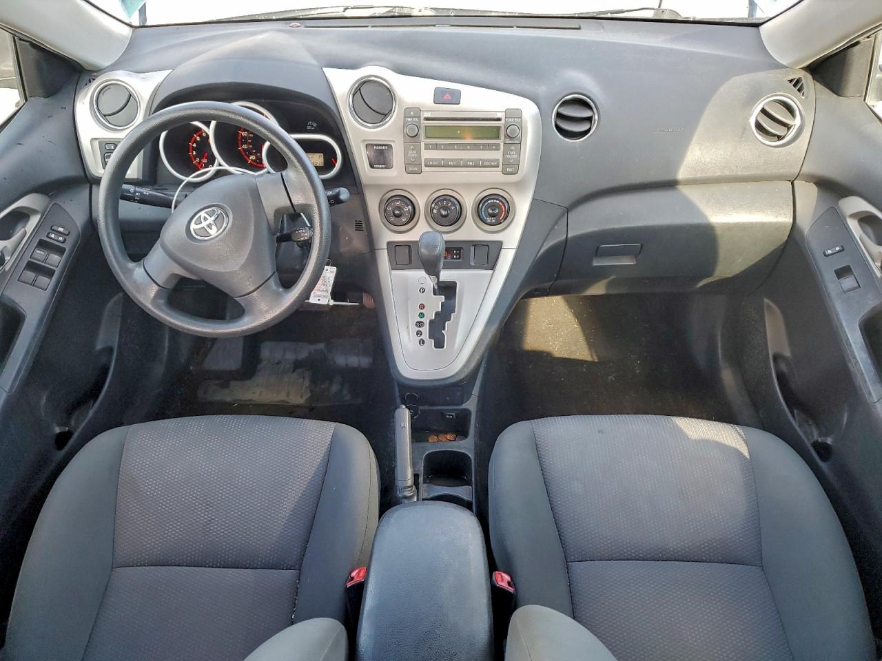 Toyota Matrix Image 10