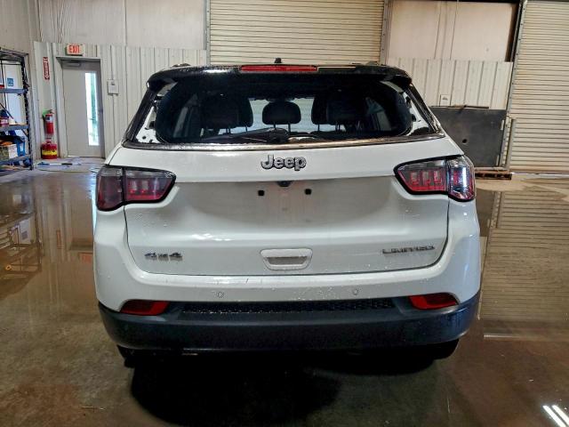 Jeep Compass Limited Image 8